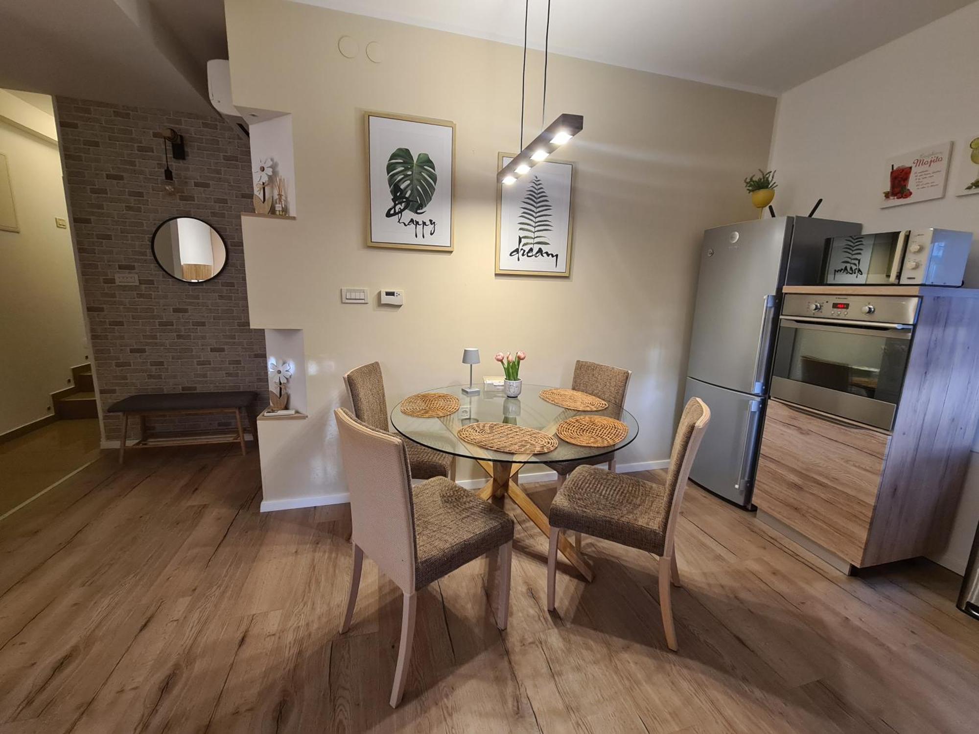 Apartment Marangunija マリンスカ 部屋 写真